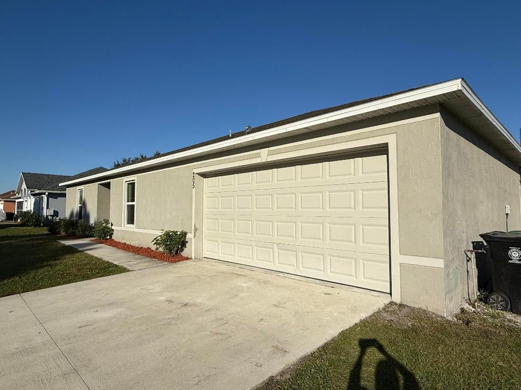 Photo of 205 SW Chelsea Terrace, Port Saint Lucie, FL 34984 (MLS # R11140940)