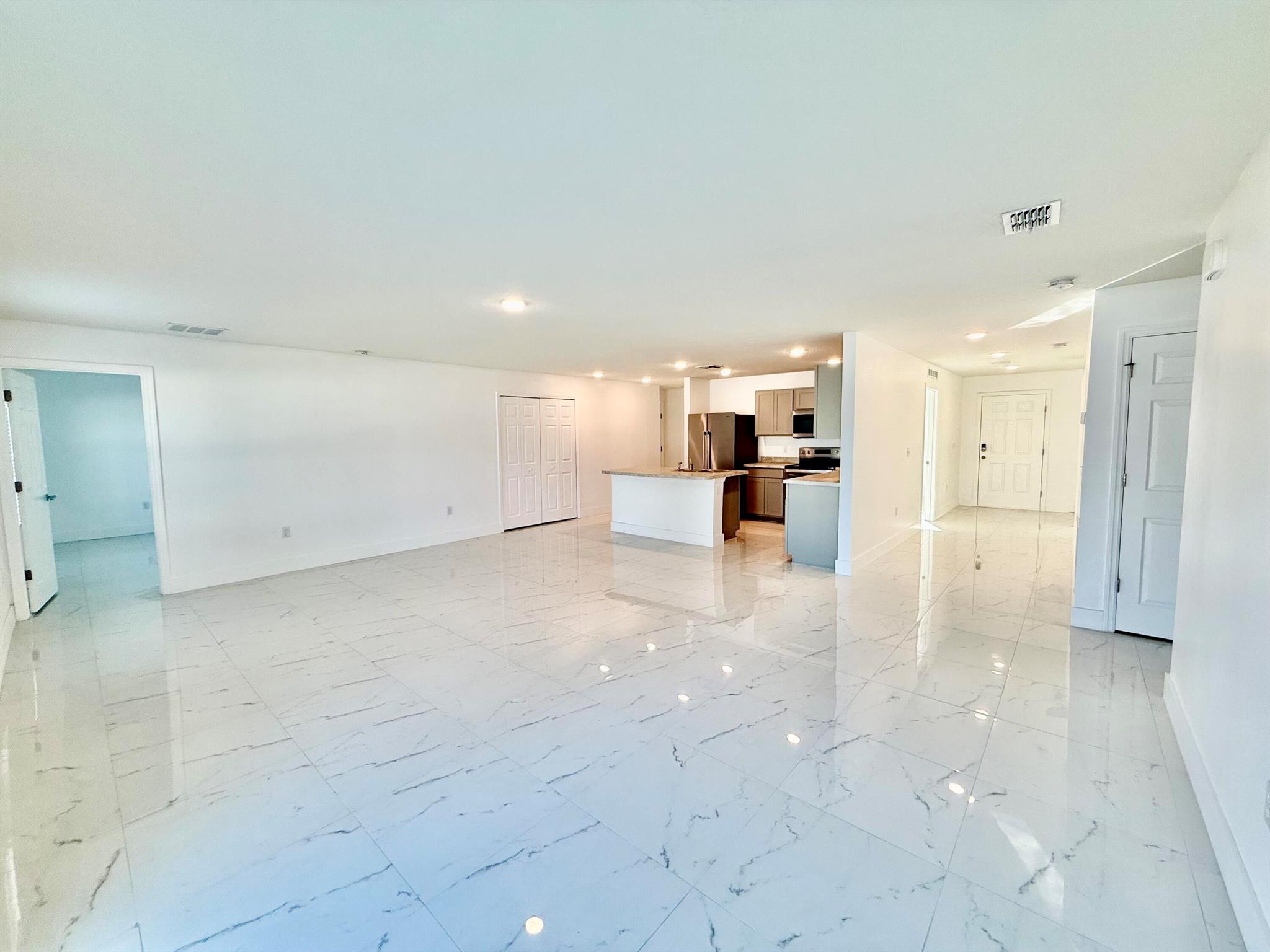 PORT ST LUCIE-SECTION 13 - Residential Lease