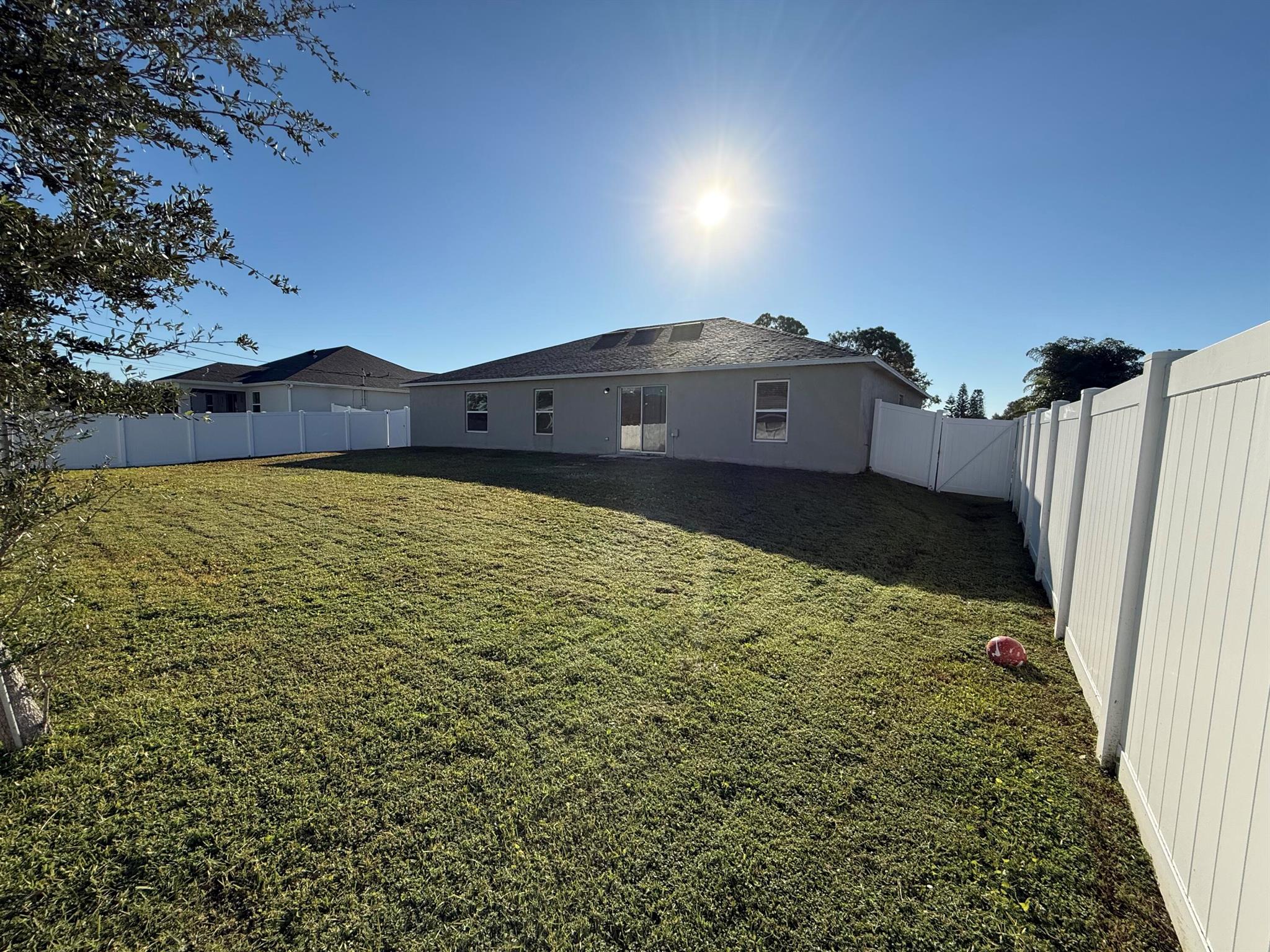 PORT ST LUCIE-SECTION 13 - Residential Lease