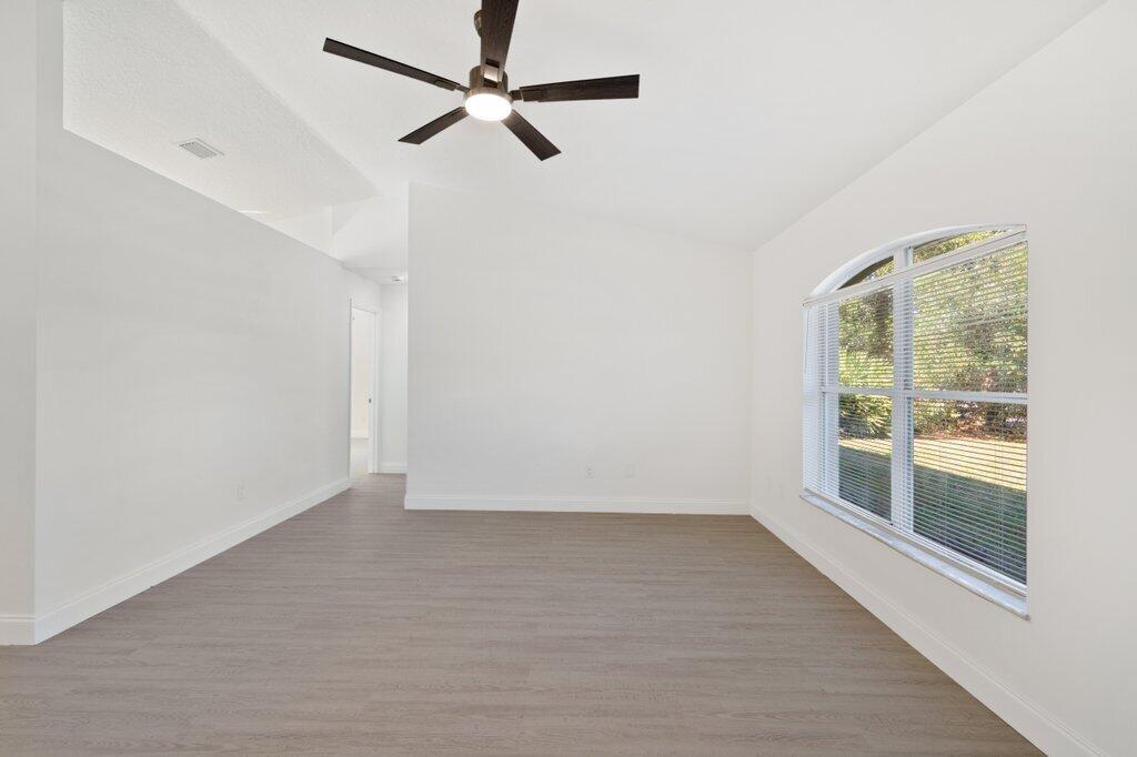 LAKEWOOD PARK UNIT 7 - Residential