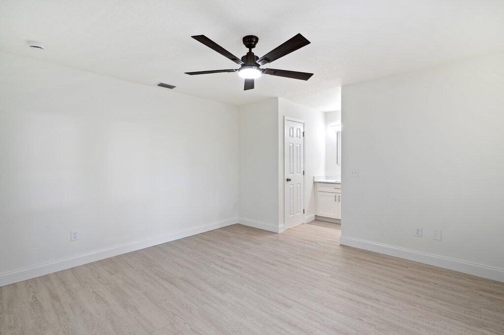 LAKEWOOD PARK UNIT 7 - Residential