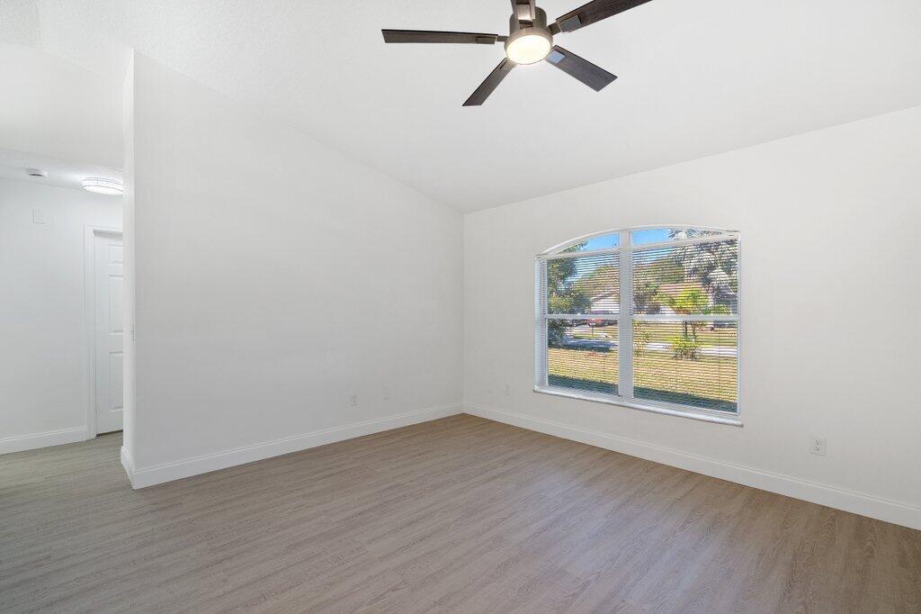 LAKEWOOD PARK UNIT 7 - Residential