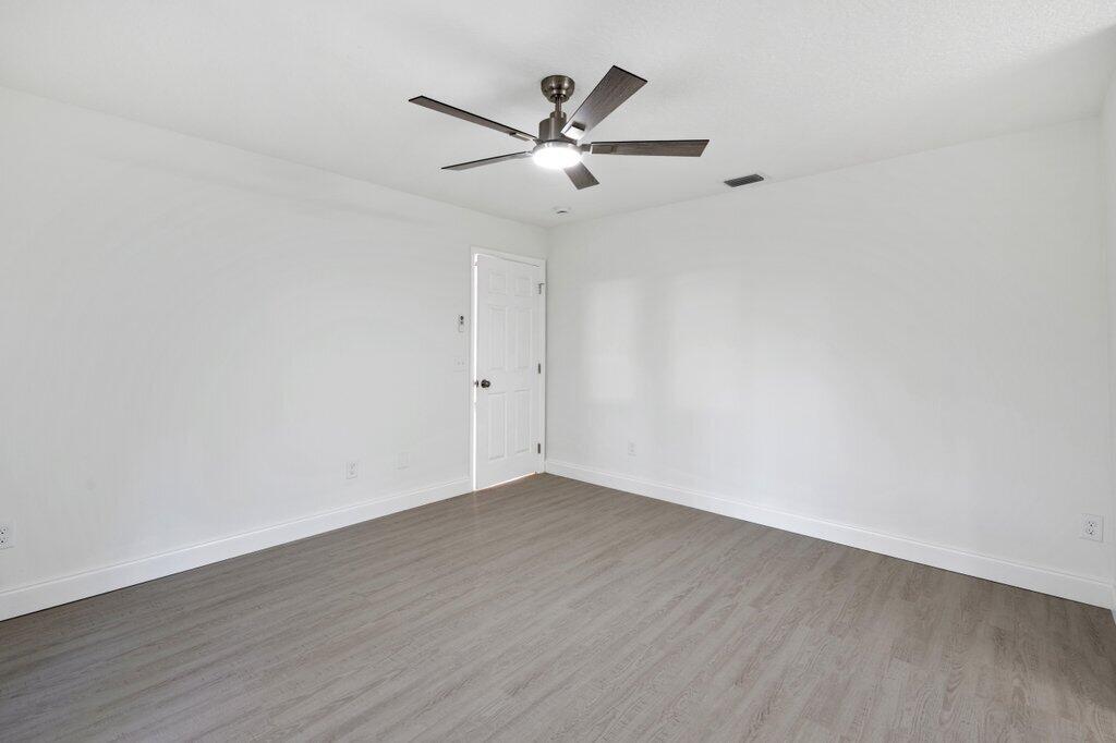 LAKEWOOD PARK UNIT 7 - Residential