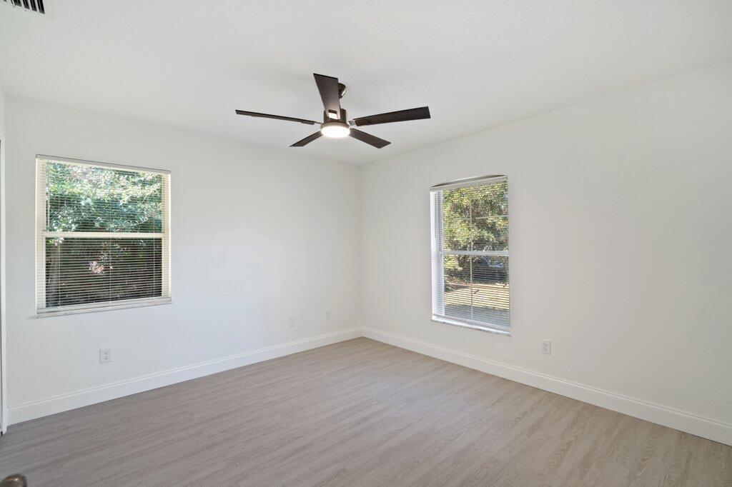 LAKEWOOD PARK UNIT 7 - Residential