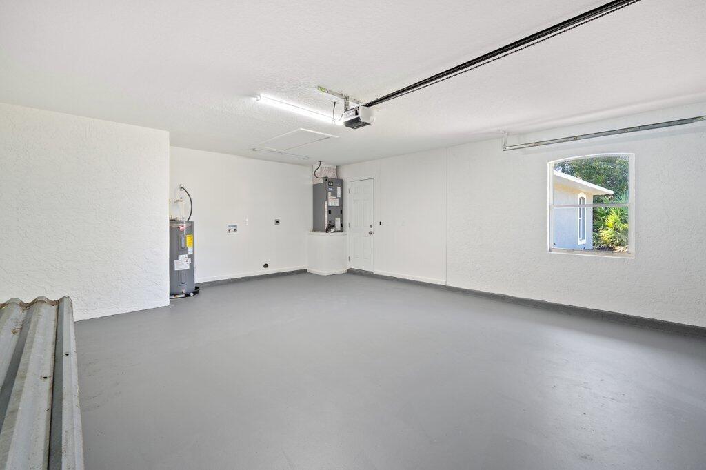 LAKEWOOD PARK UNIT 7 - Residential