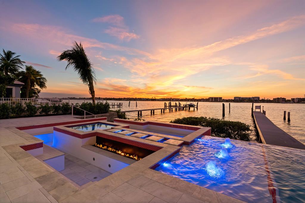 Point Manalapan - Residential