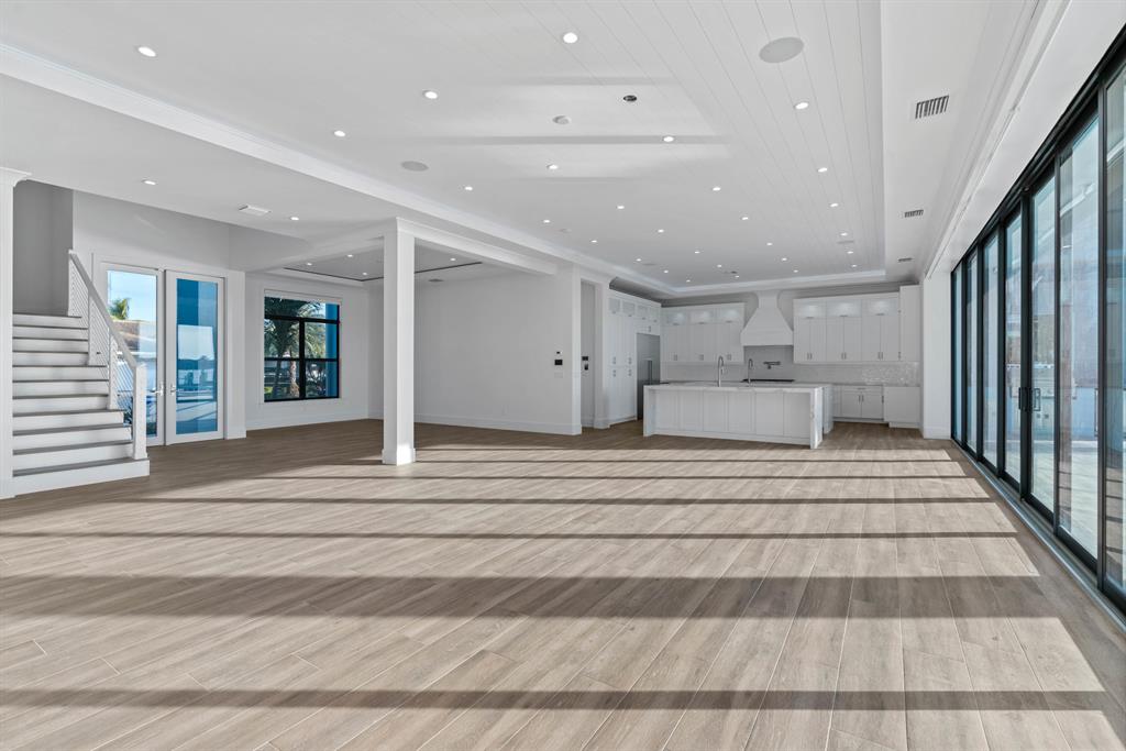 Point Manalapan - Residential