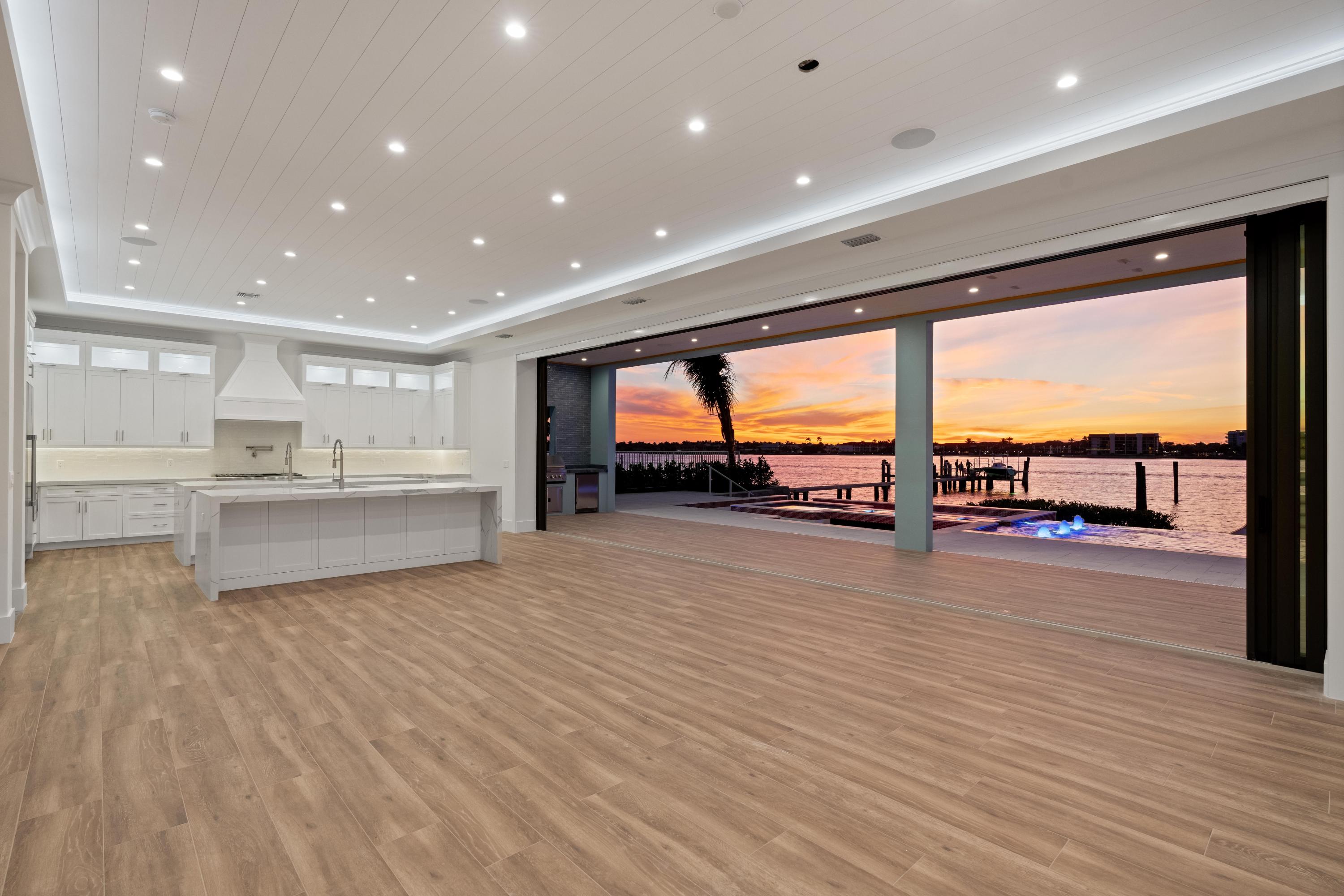 Point Manalapan - Residential