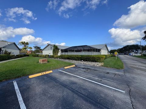 1303 Peppertree Trail C Fort Pierce FL 34950