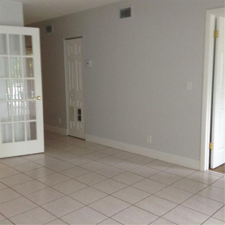 CEDAR BREEE CONDO - Residential