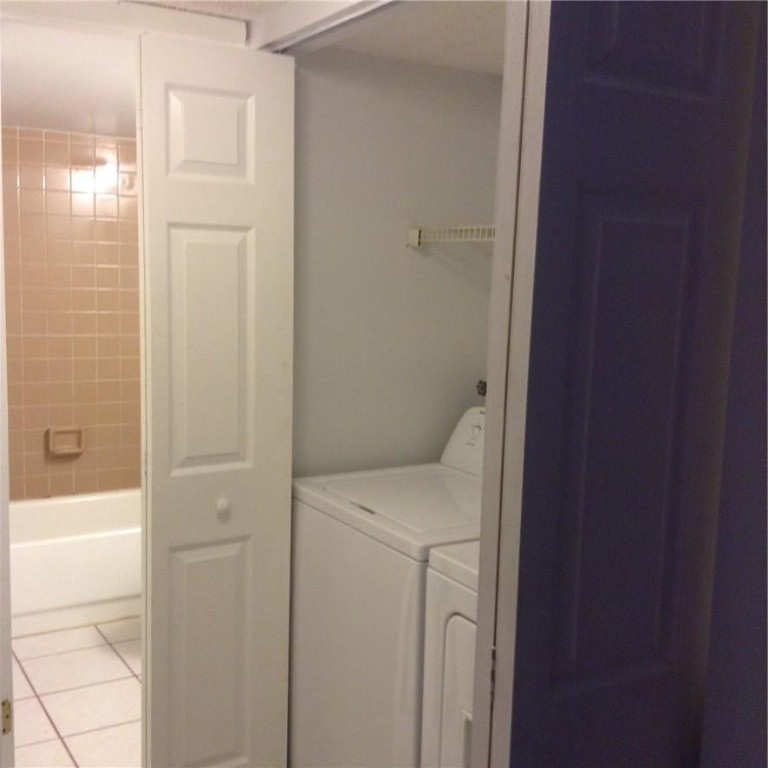 CEDAR BREEE CONDO - Residential