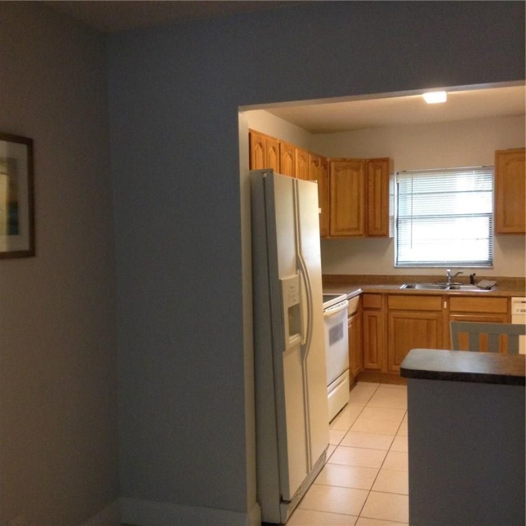 CEDAR BREEE CONDO - Residential