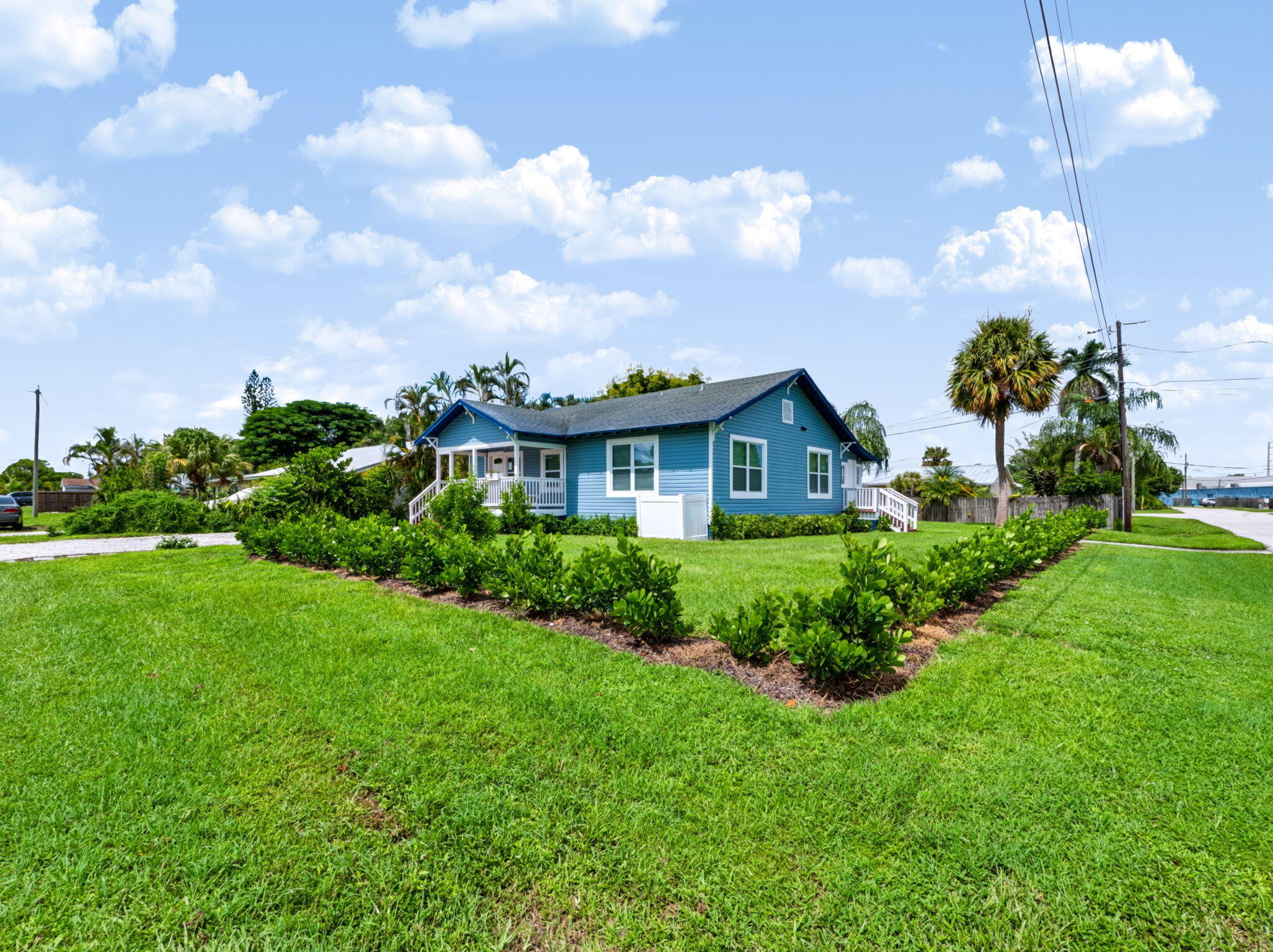 1566 NW 9th Avenue