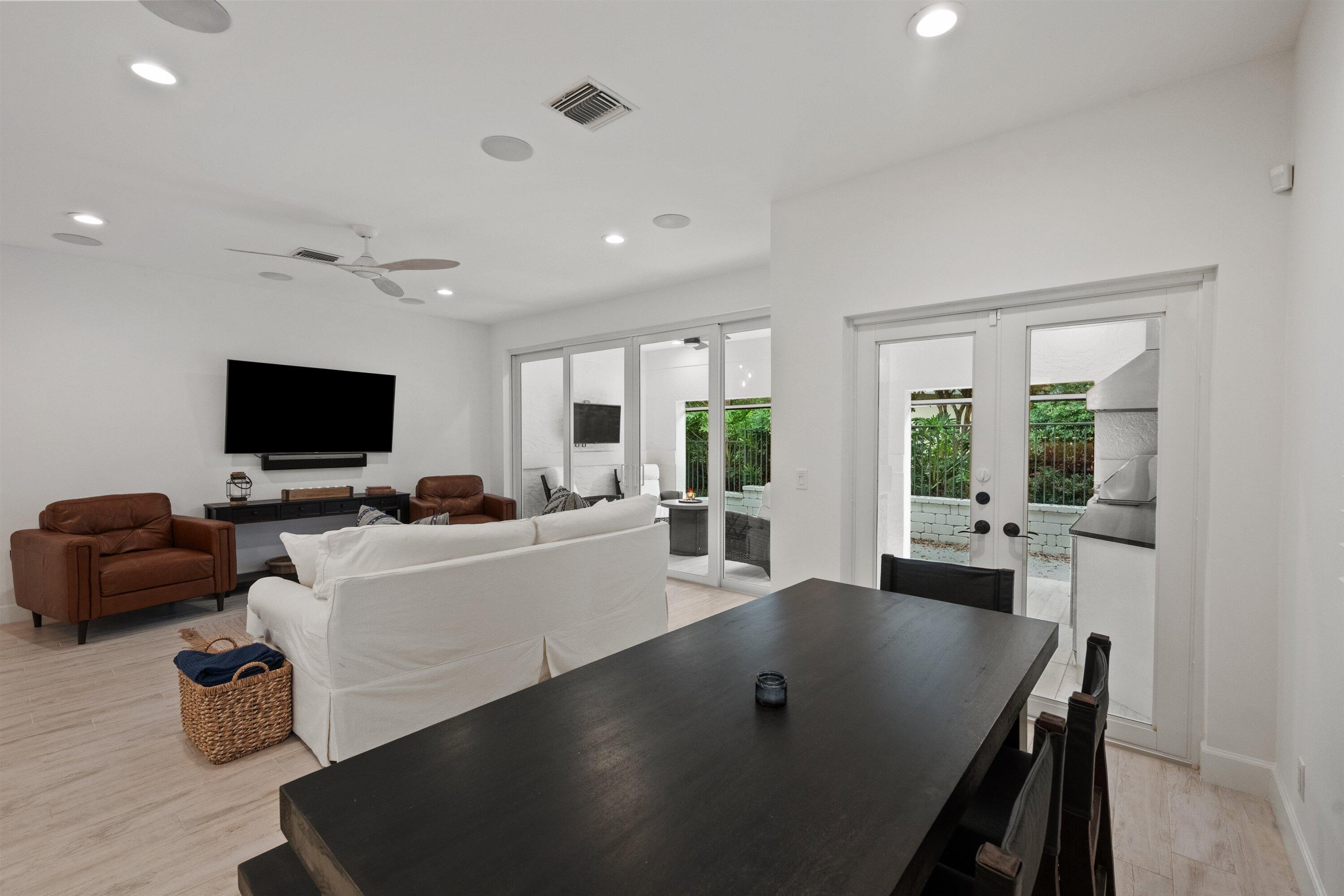 LOXAHATCHEE CLUB AT MAPLEWOOD 6 PH 2 - Residential