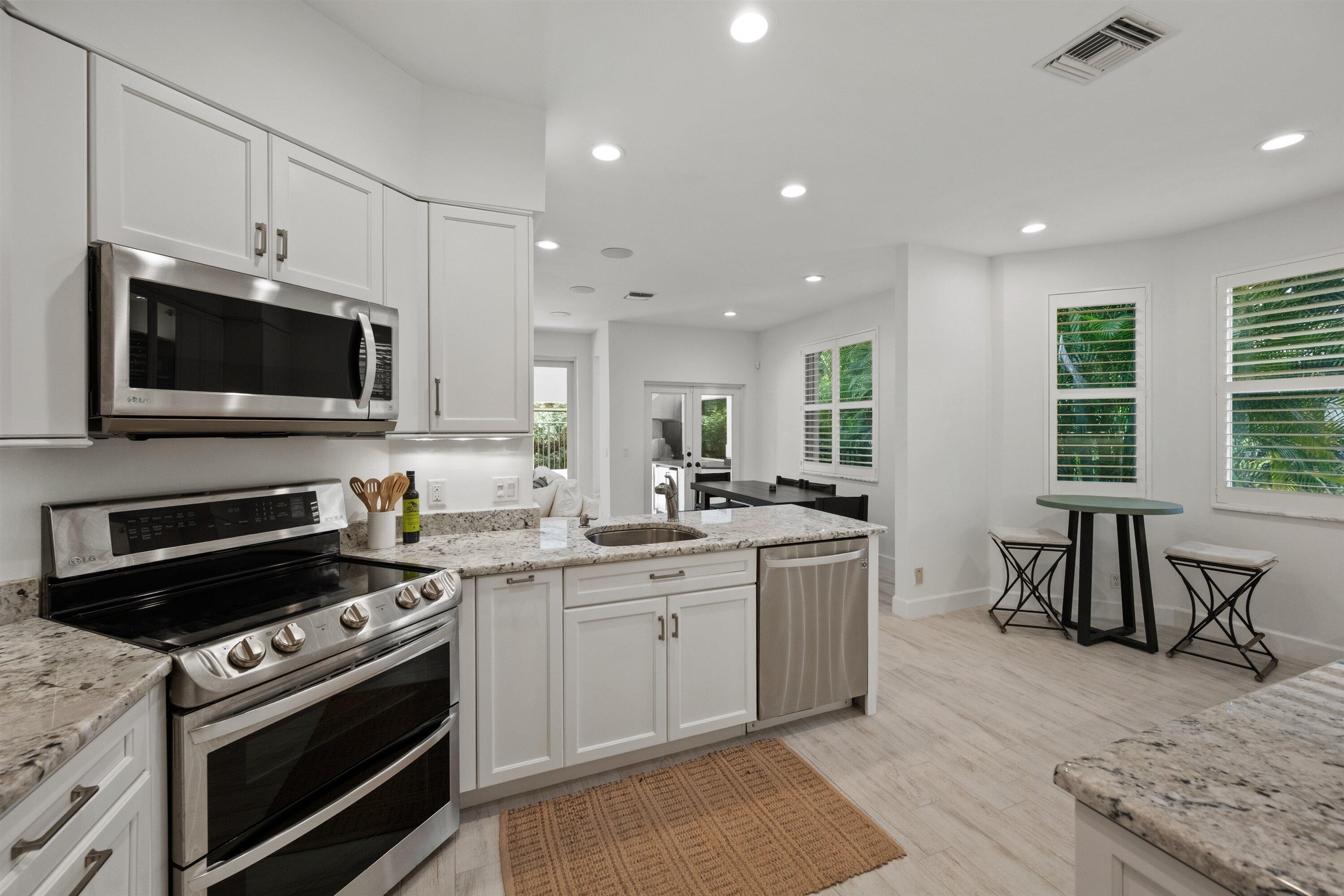 LOXAHATCHEE CLUB AT MAPLEWOOD 6 PH 2 - Residential