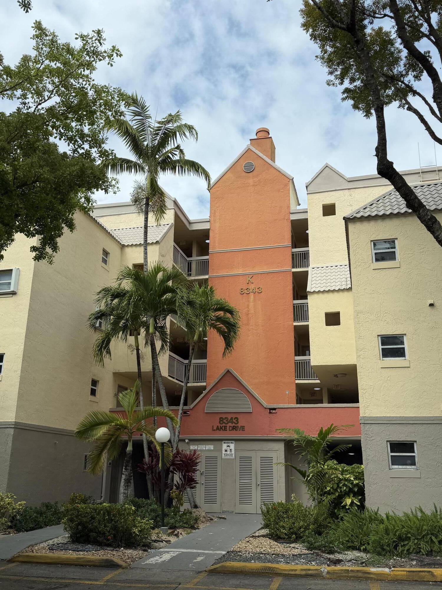 LAS VISTAS AT DORAL CONDO - Residential Lease