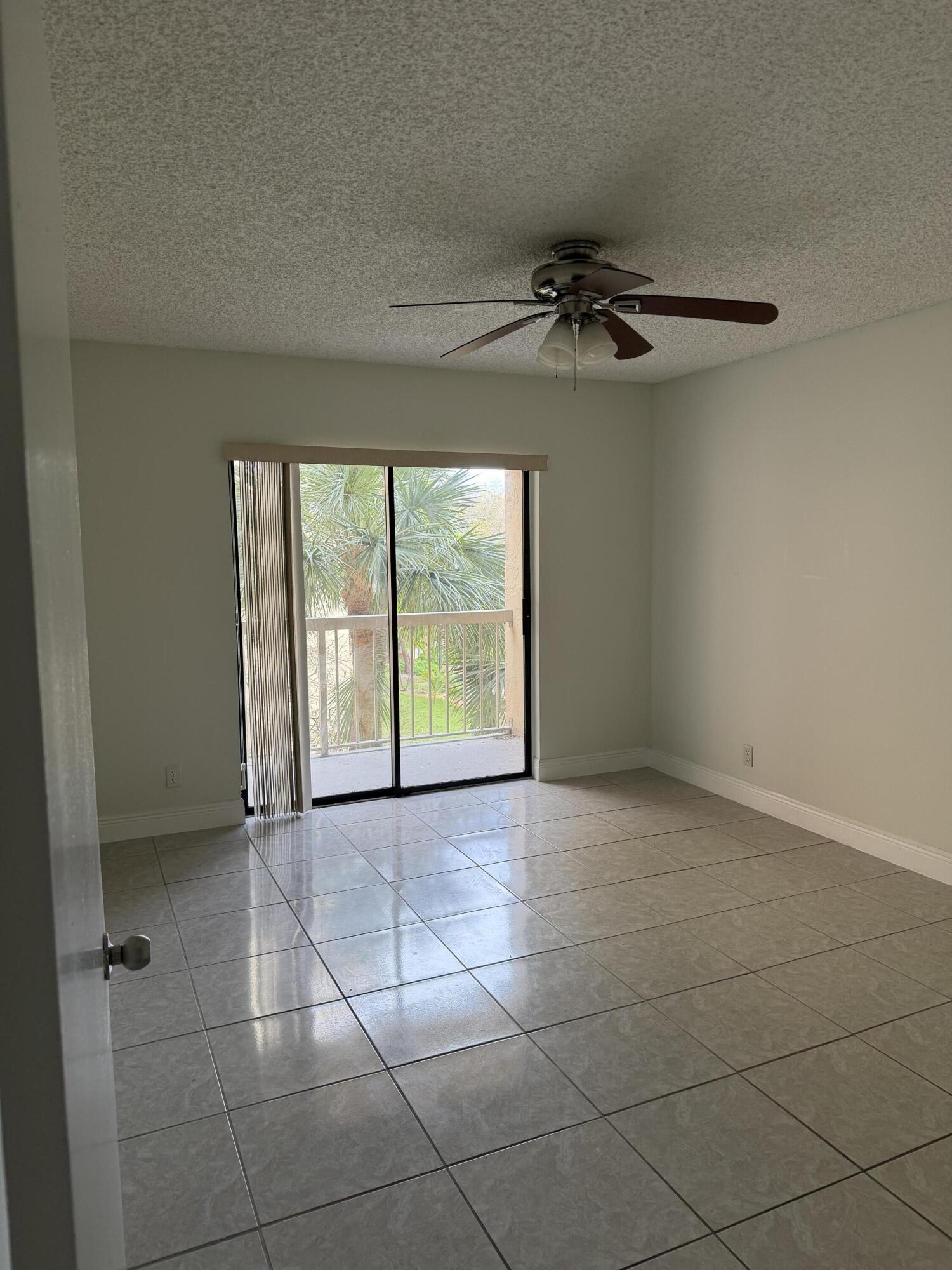 LAS VISTAS AT DORAL CONDO - Residential Lease