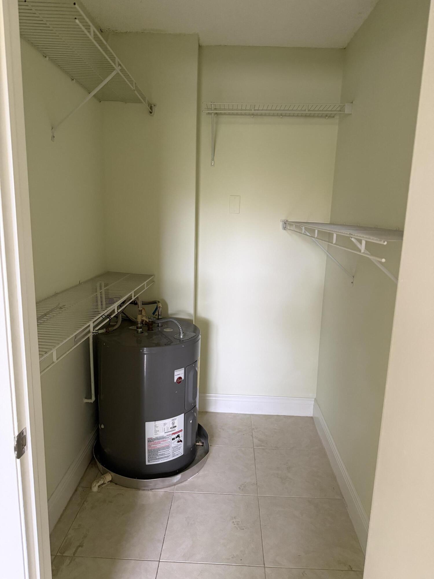 LAS VISTAS AT DORAL CONDO - Residential Lease