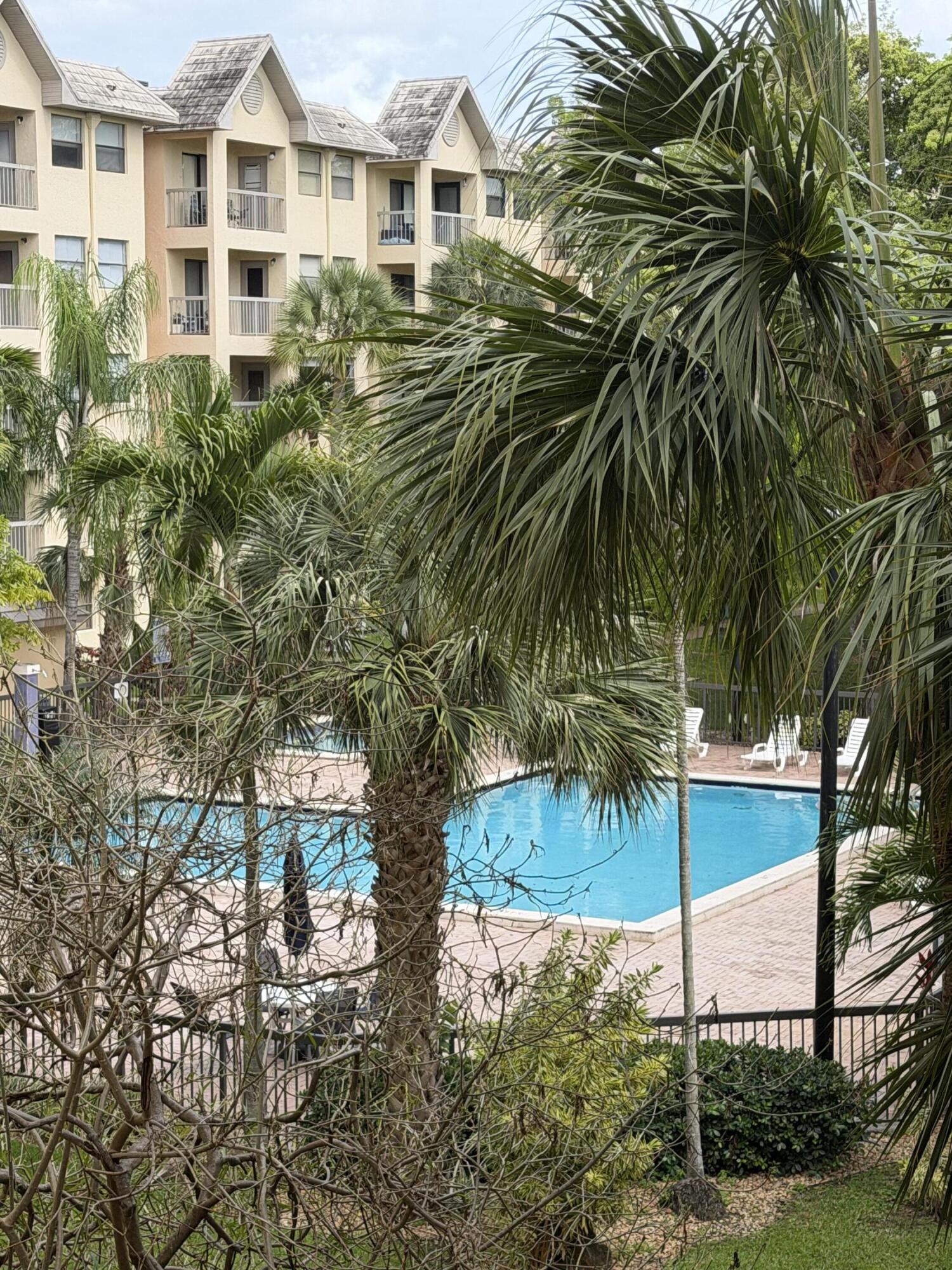 LAS VISTAS AT DORAL CONDO - Residential Lease