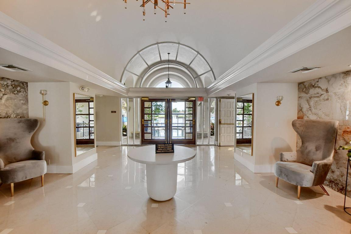 SANTA BARBARA - Residential