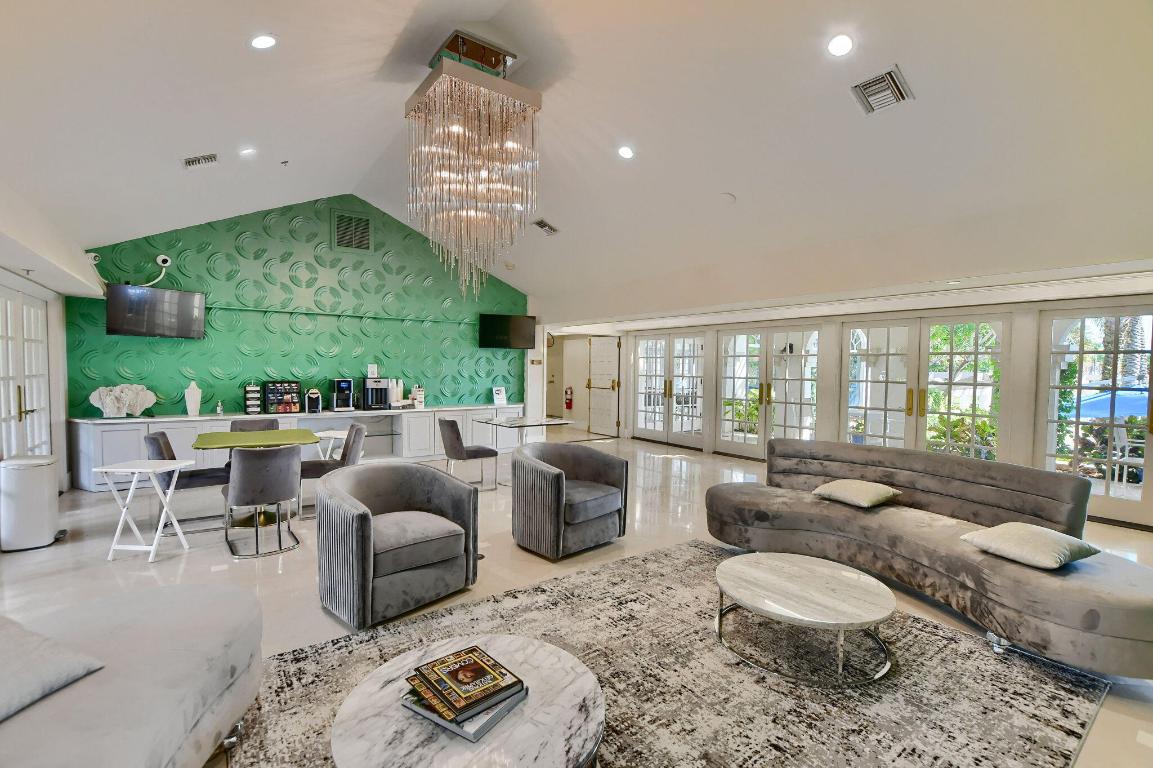 SANTA BARBARA - Residential