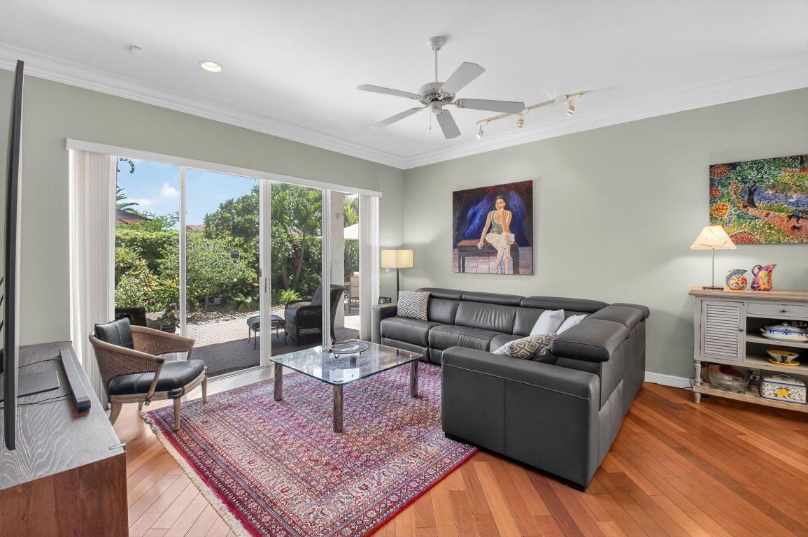 SANTA BARBARA - Residential