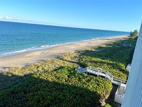 A home in Jensen Beach