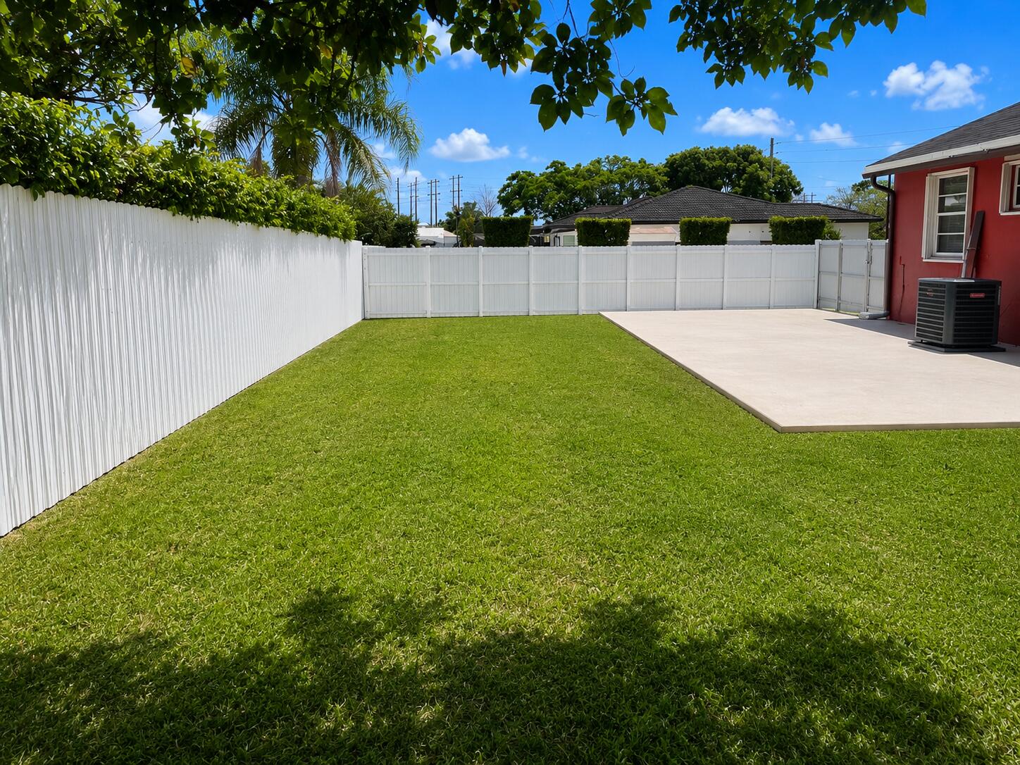 MEADOW WOOD MANOR SEC 6 - Residential