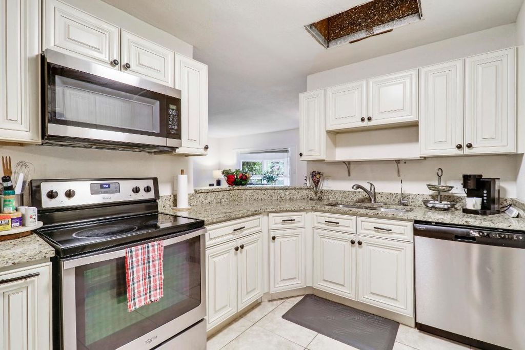 Photo of 5924 SE Orange Blossom Trail, Hobe Sound, FL 33455 (MLS # R11155281)