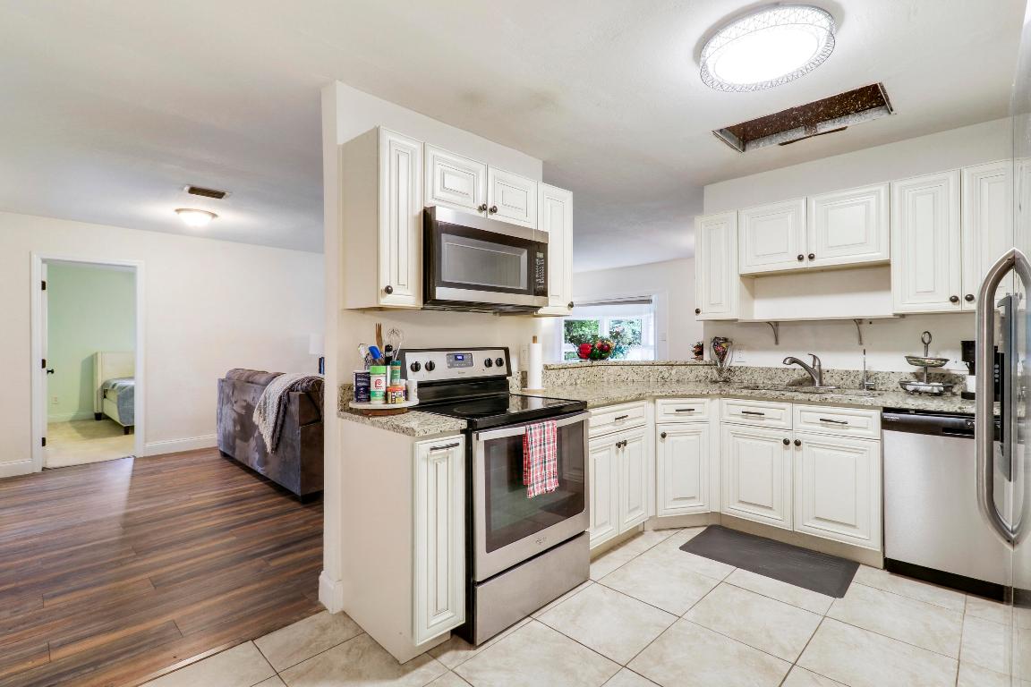 POINCIANA GARDENS - Residential