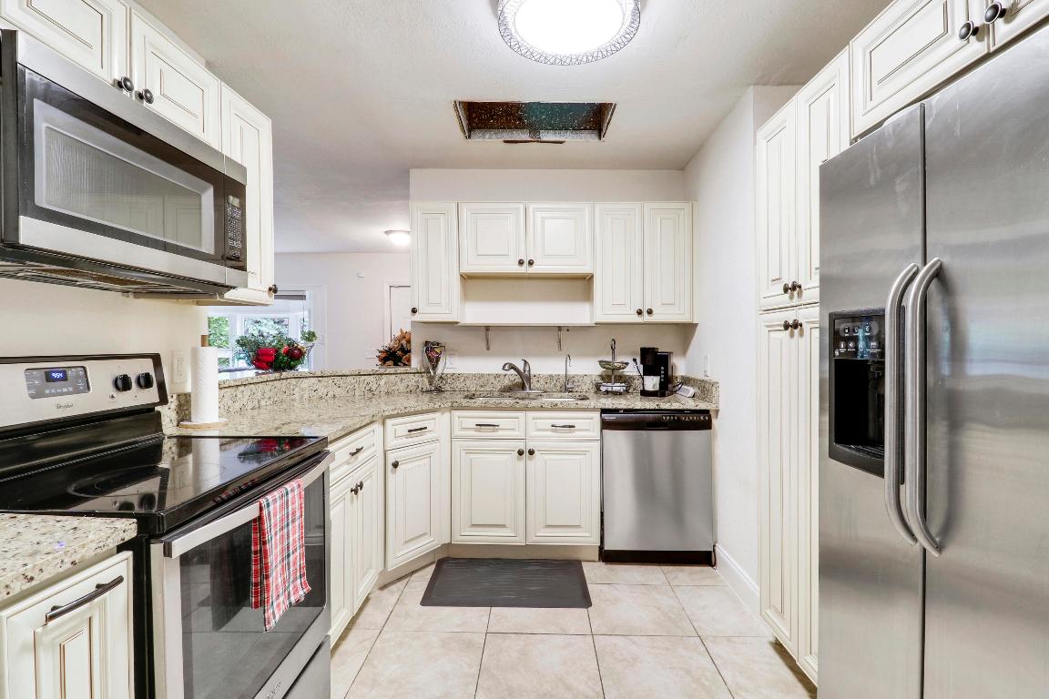 POINCIANA GARDENS - Residential