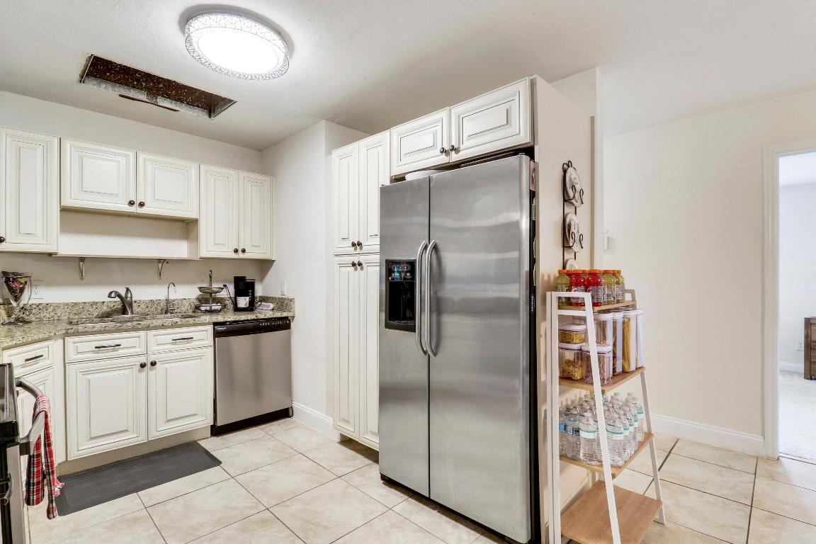 POINCIANA GARDENS - Residential