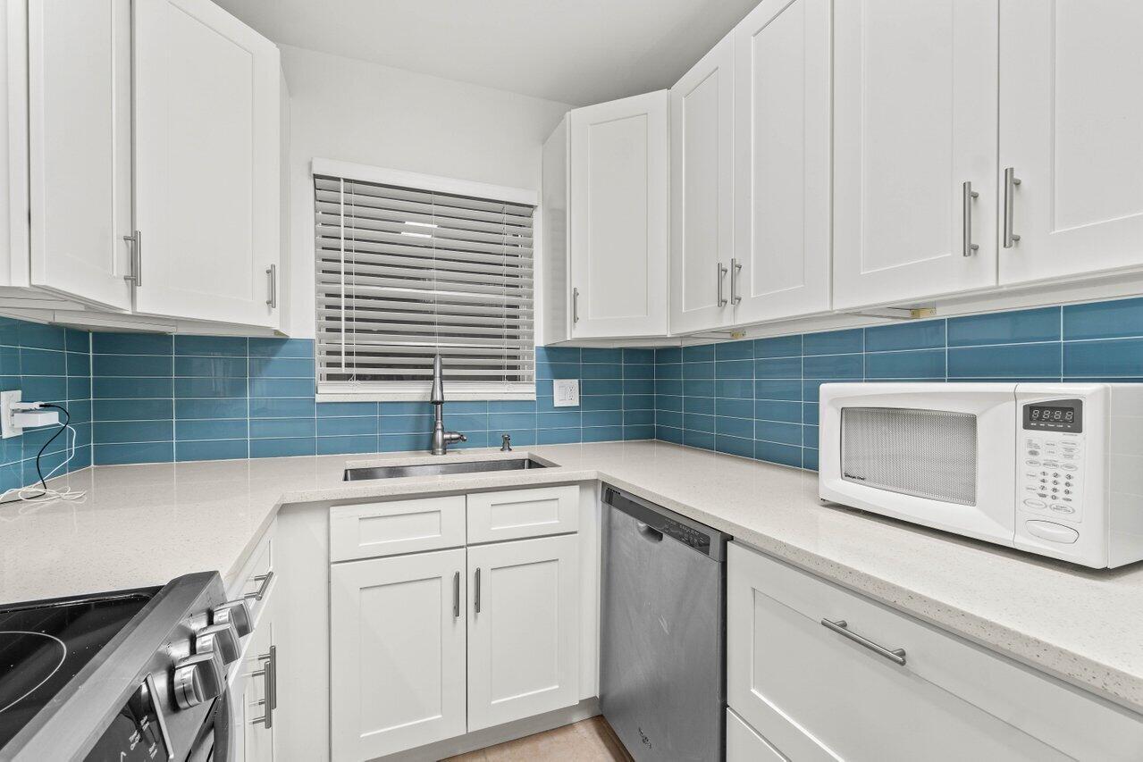1074 NW 13TH Street 161C