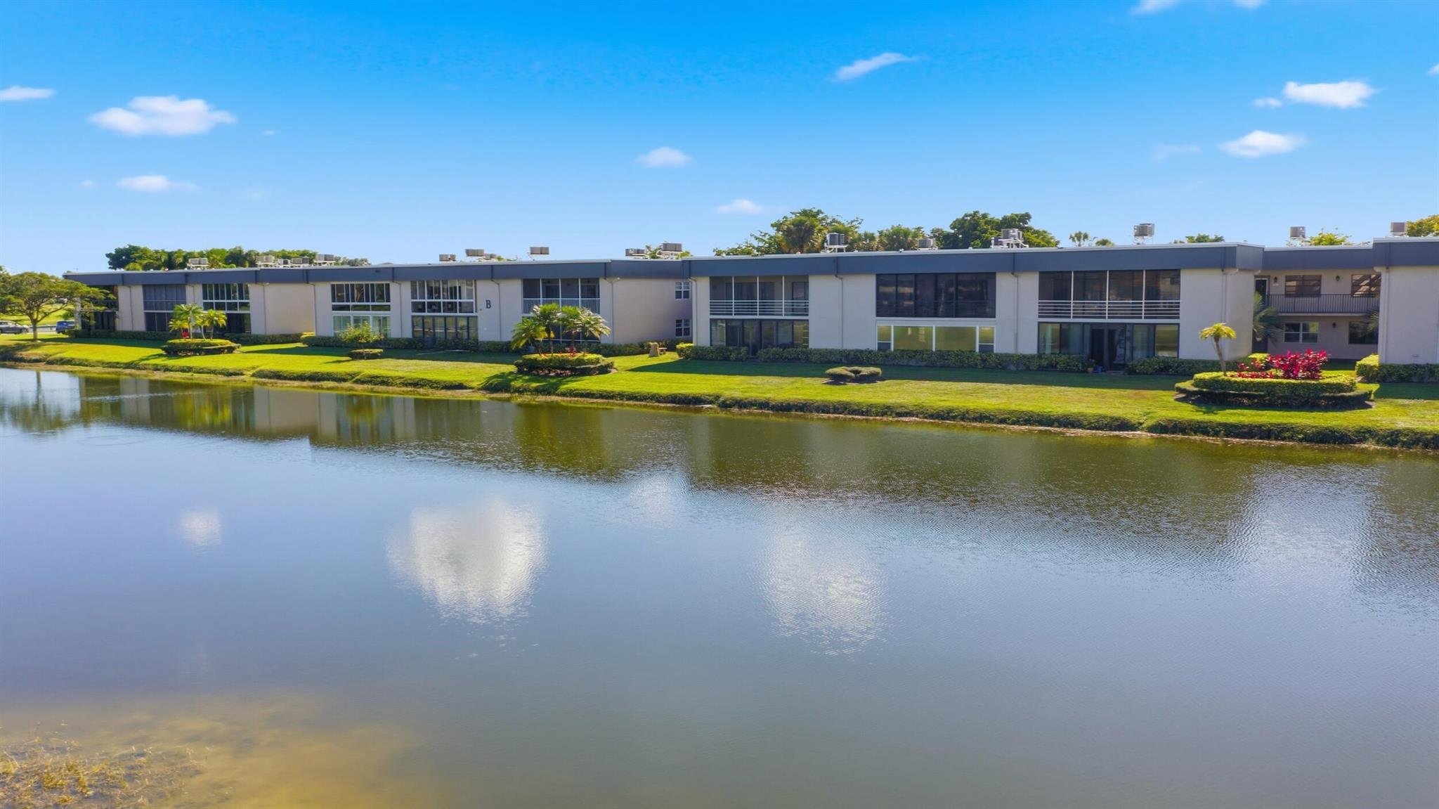 KINGS POINT PIEDMONT COND - Residential