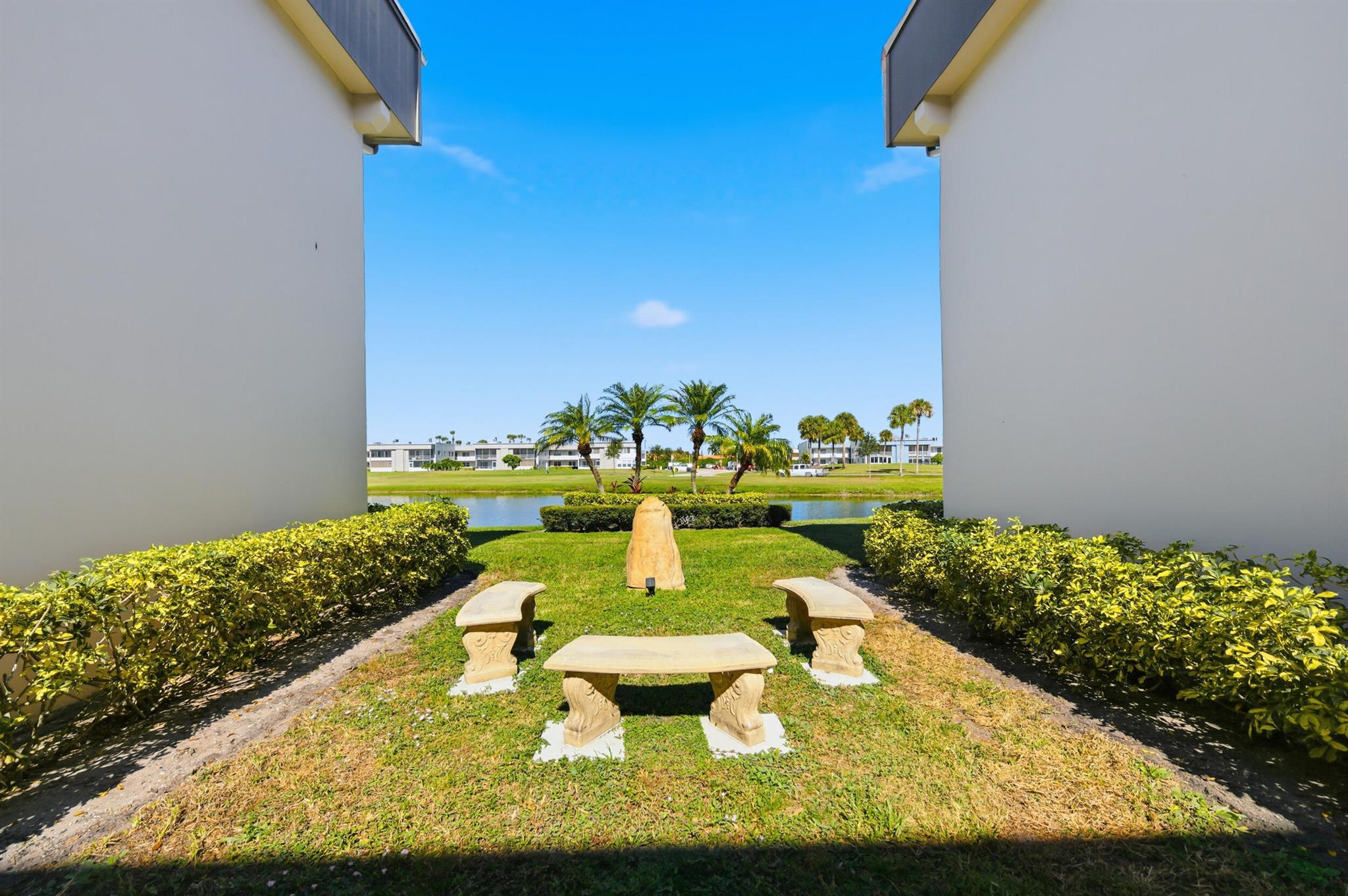 KINGS POINT PIEDMONT COND - Residential