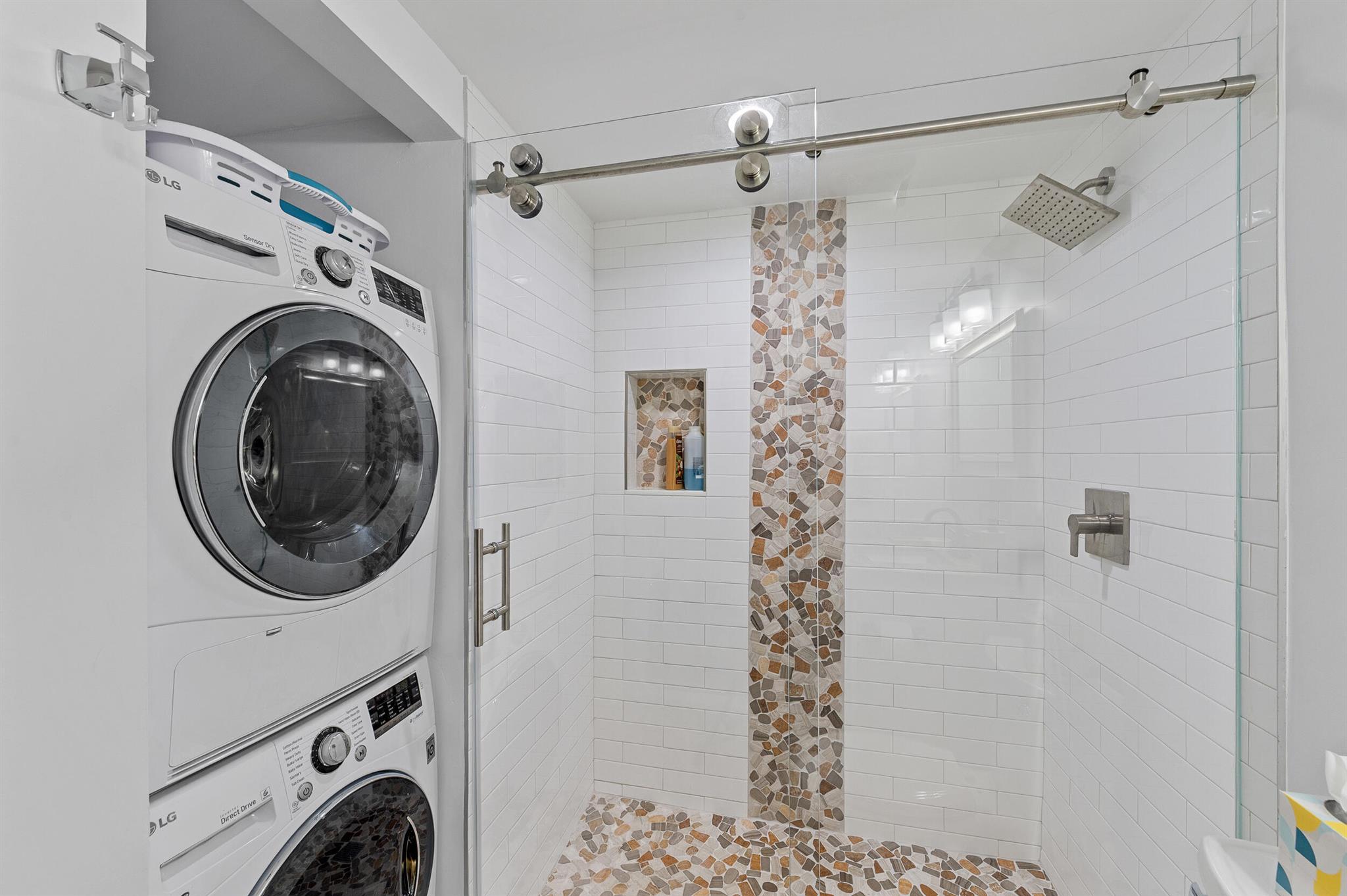 KINGS POINT PIEDMONT COND - Residential