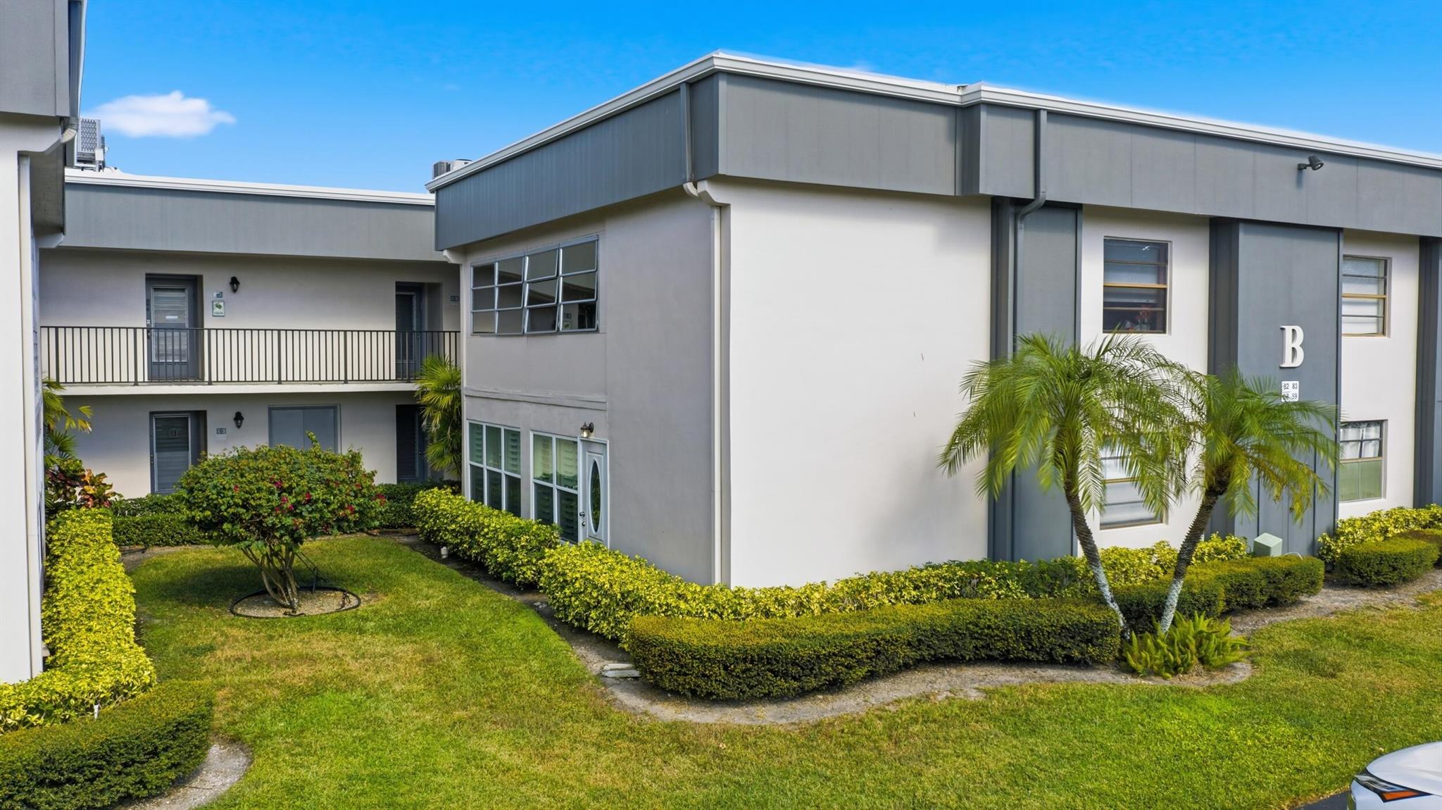 KINGS POINT PIEDMONT COND - Residential