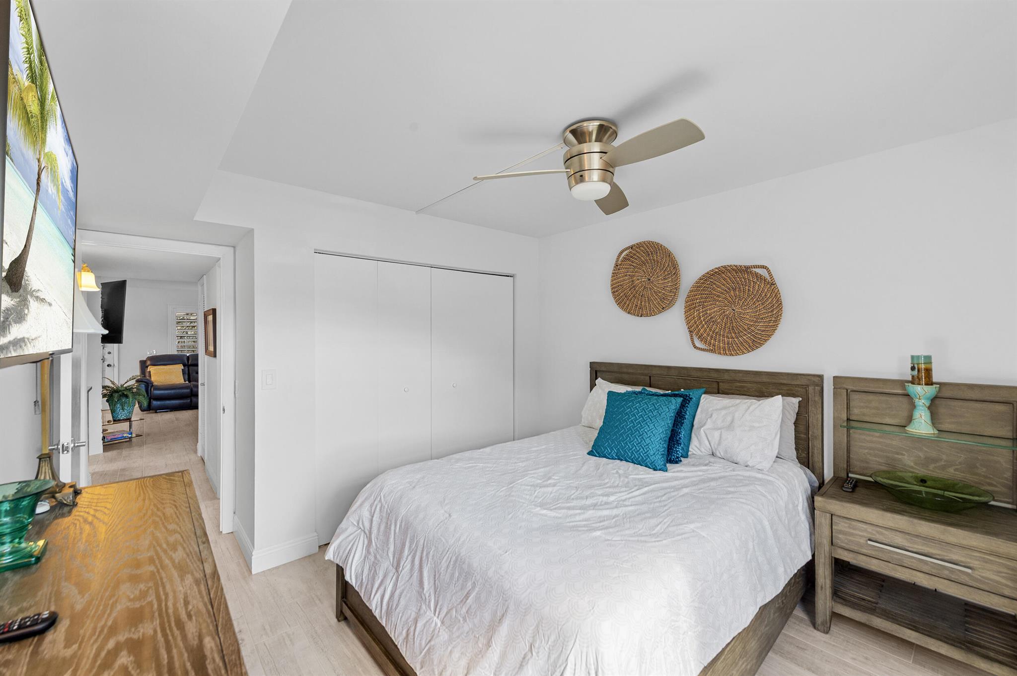 KINGS POINT PIEDMONT COND - Residential