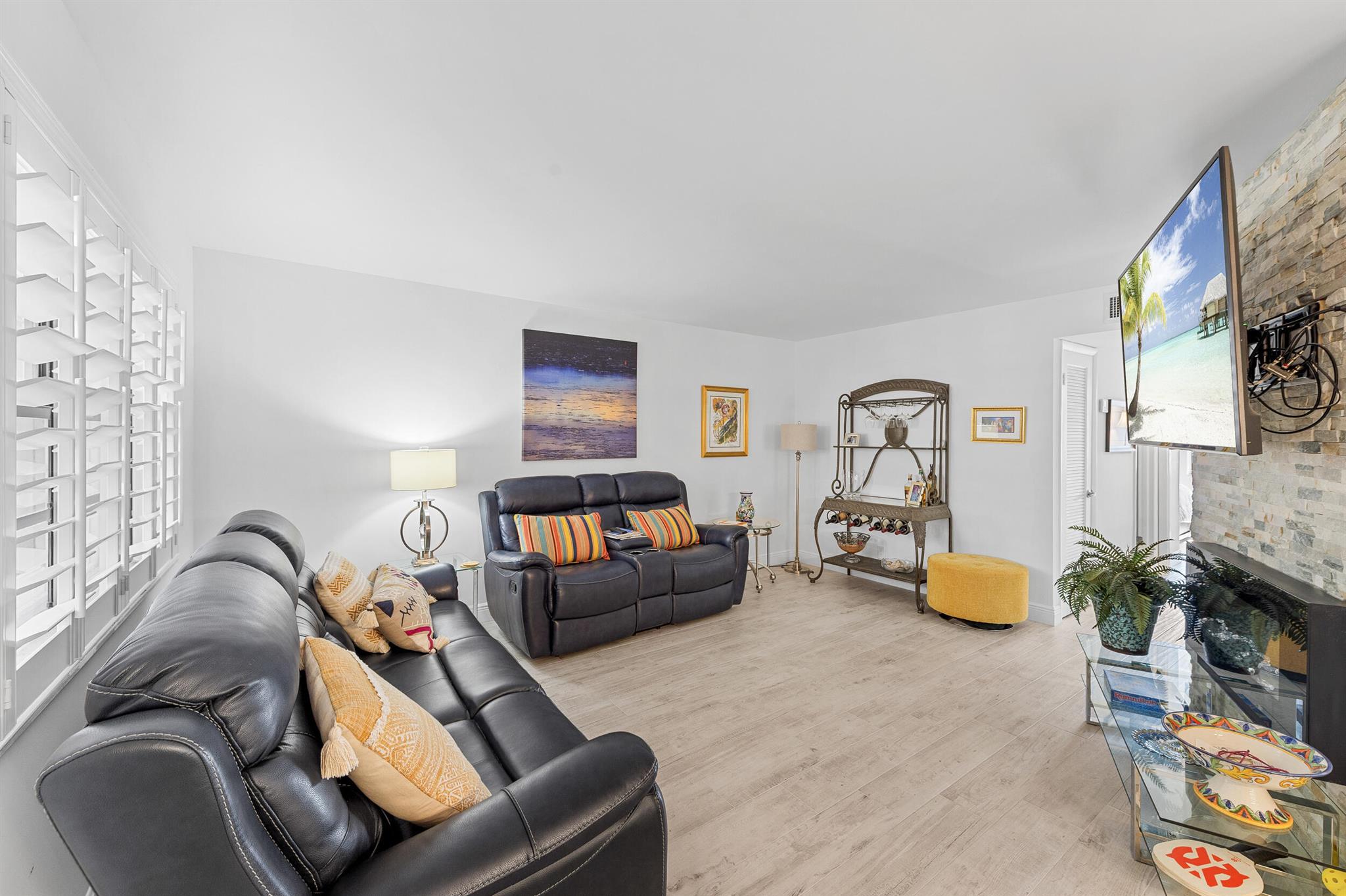 KINGS POINT PIEDMONT COND - Residential