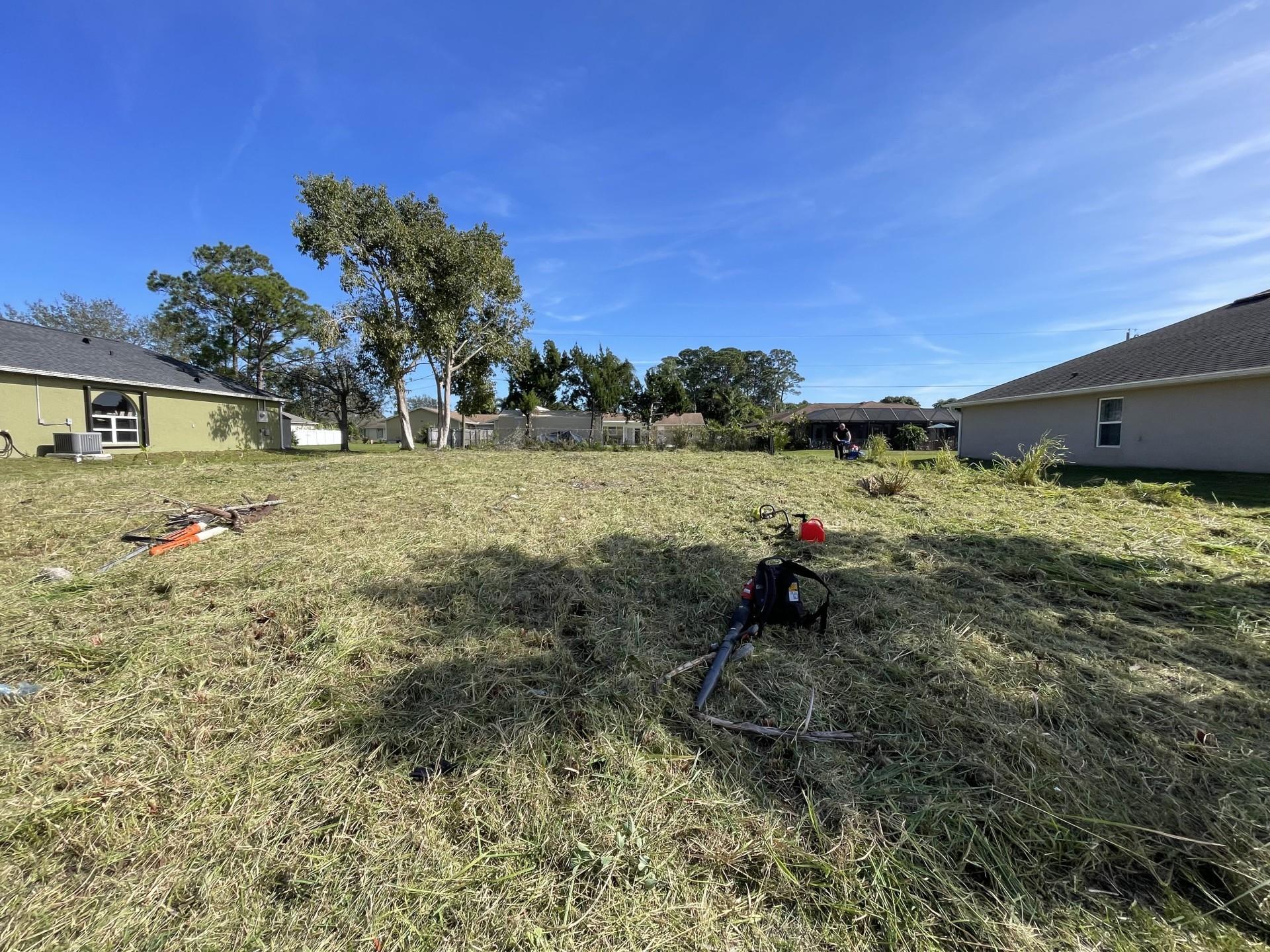 1665 SE Airoso Blvd, Port St Lucie, FL, 34984/$164,900 3 1665 SE Airoso Blvd
