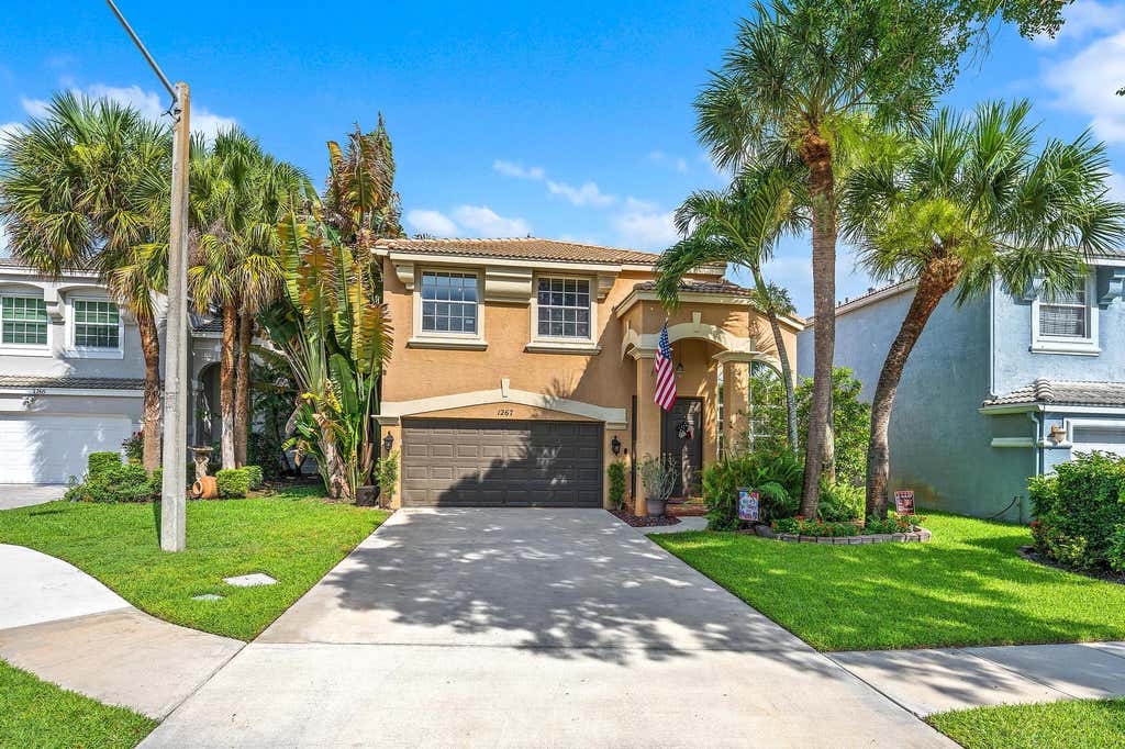 Photo of 1267 Gembrook Court, Royal Palm Beach, FL 33411 (MLS # B26055091)
