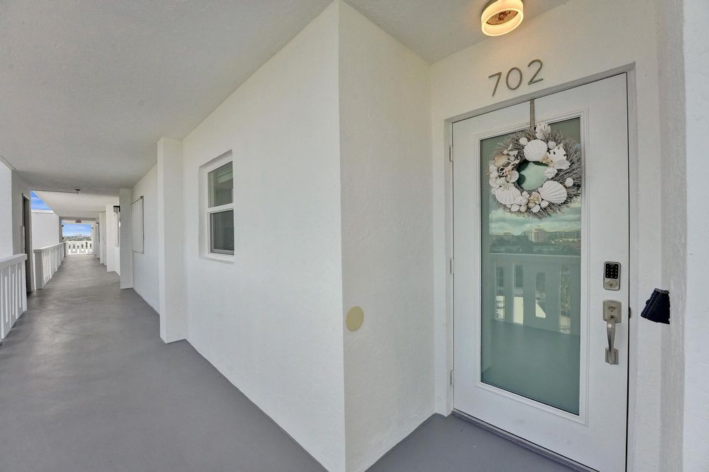 Photo of 231 E Lantana Road #702, Lantana, FL 33462 (MLS # R11128914)
