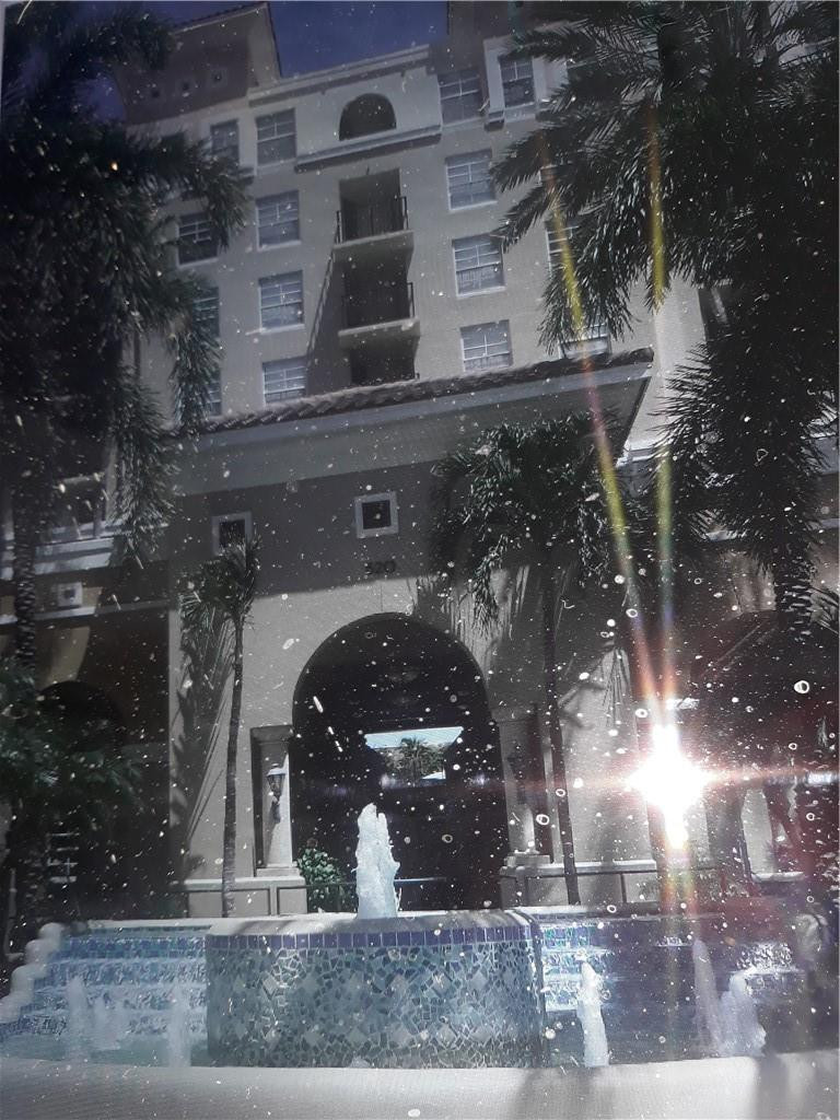 Las Olas By The River Con - Residential Lease