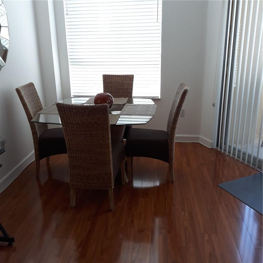 Las Olas By The River Con - Residential Lease