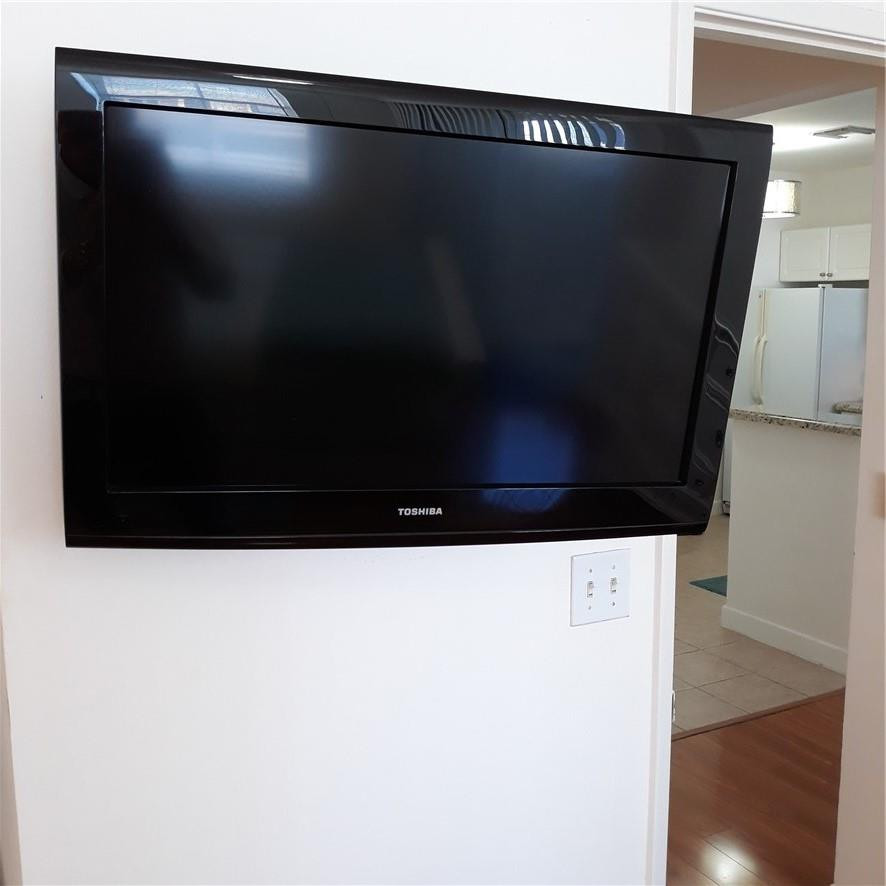 Las Olas By The River Con - Residential Lease