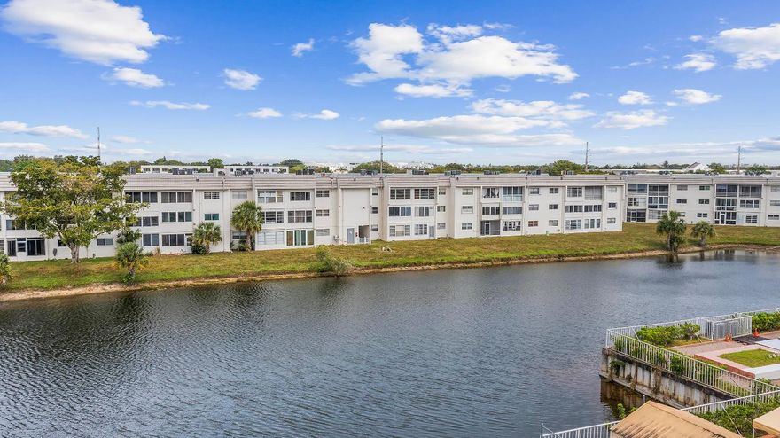 Immaculate 2BR/2BA home with breathtaking lake views! Features open living spaces, large windows with natural light, brand-new kitchen, and new laminate flooring. Located in the vibrant 55+ Sunrise Lakes community offering resort-style amenities: multiple swimming pools (including saltwater), clubhouse, fitness center, tennis courts, BBQ areas, and free shuttle to nearby stores. Enjoy weekly movies, bingo nights, and live musical performances—perfect for active, social living!