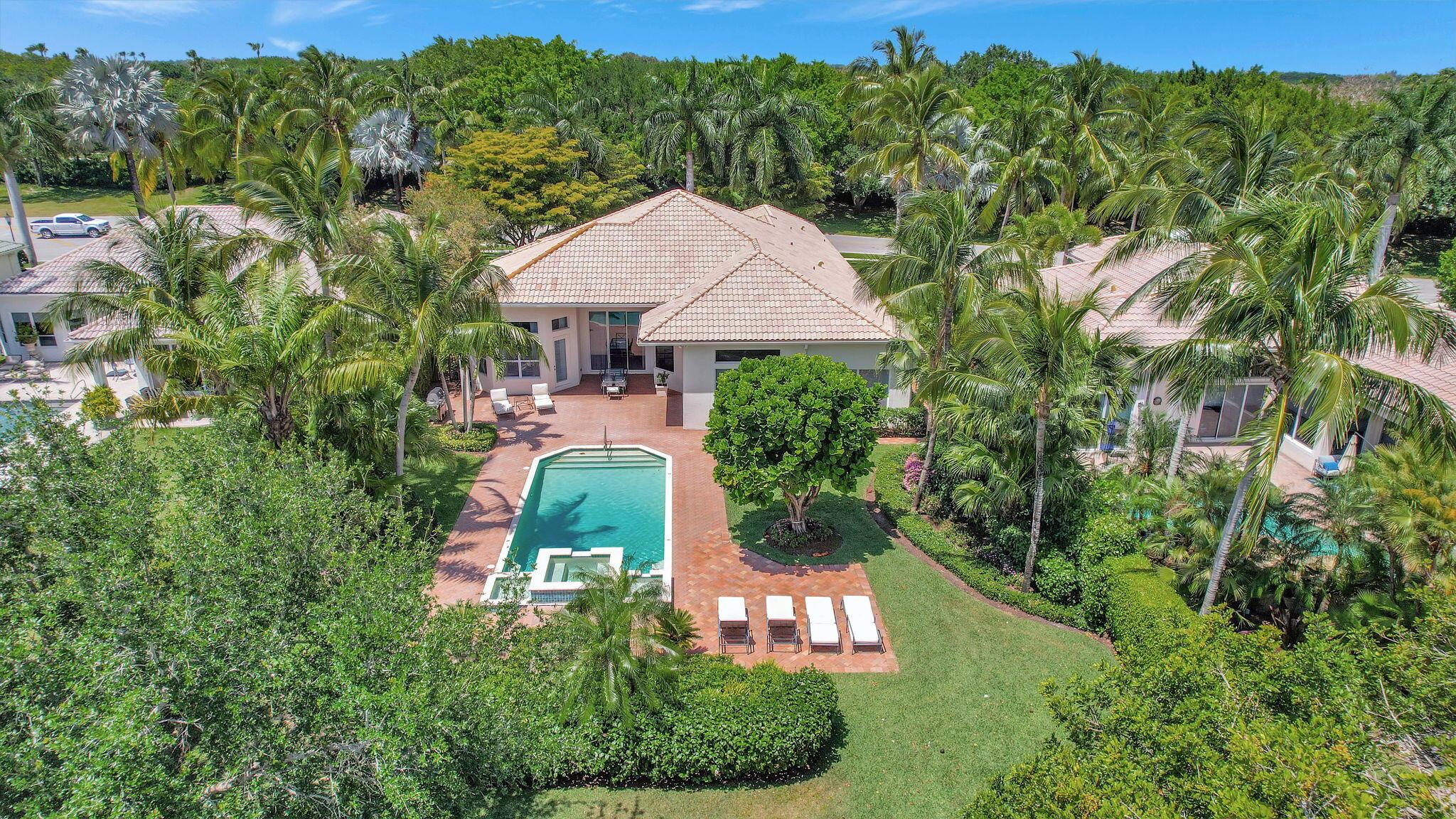 HUNTERS CHASE OF PALM BEA - Residential