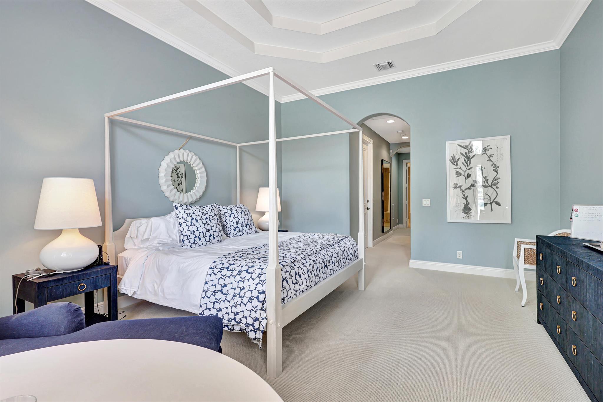 HUNTERS CHASE OF PALM BEA - Residential