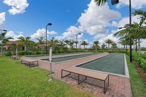 Parkland Royale 182-60 B - Residential