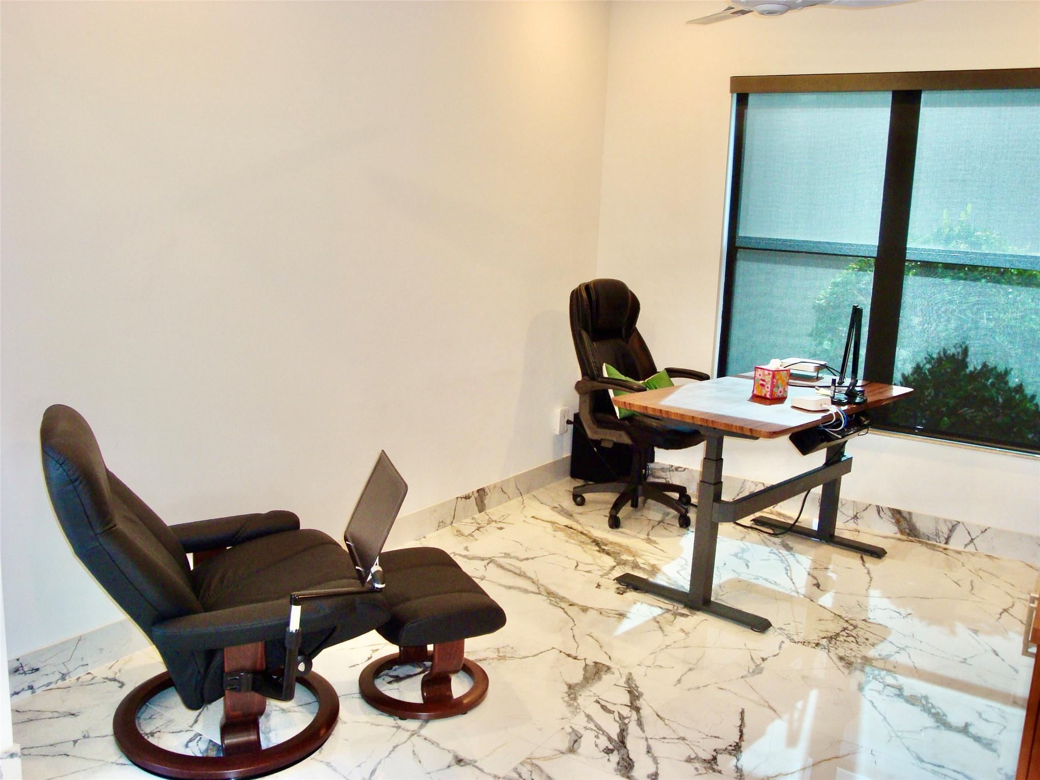 Parkland Royale 182-60 B - Residential